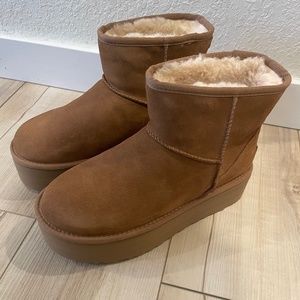 Brand new platform Uggs